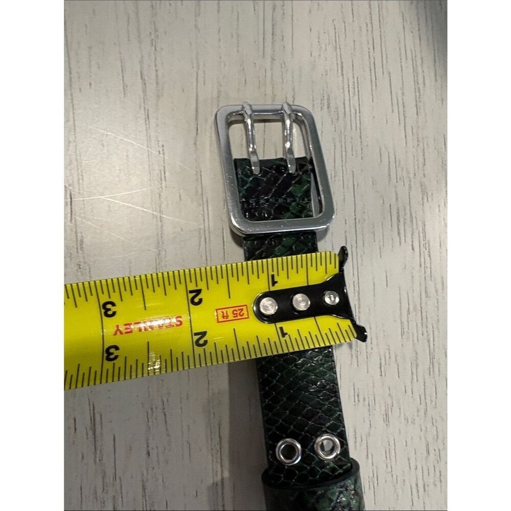 J. Crew Green Reptile Textured Accessory - Picture 12 of 12